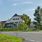 Landgut Am Poessnitzberg Hotel Leutschach