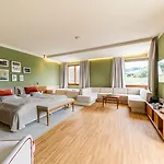 Hotel Landgut Am Poessnitzberg