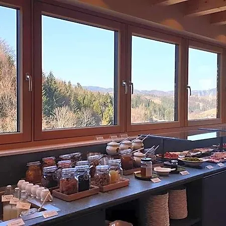 Landgut Am Poessnitzberg ロイトシャッハ