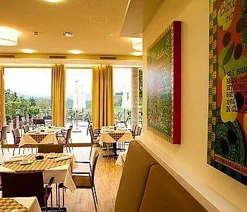 Landgut Am Poessnitzberg 4*